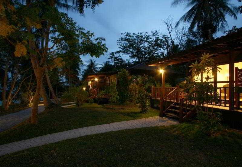 Banraya Resort And Spa Koh Racha Yai Luaran gambar